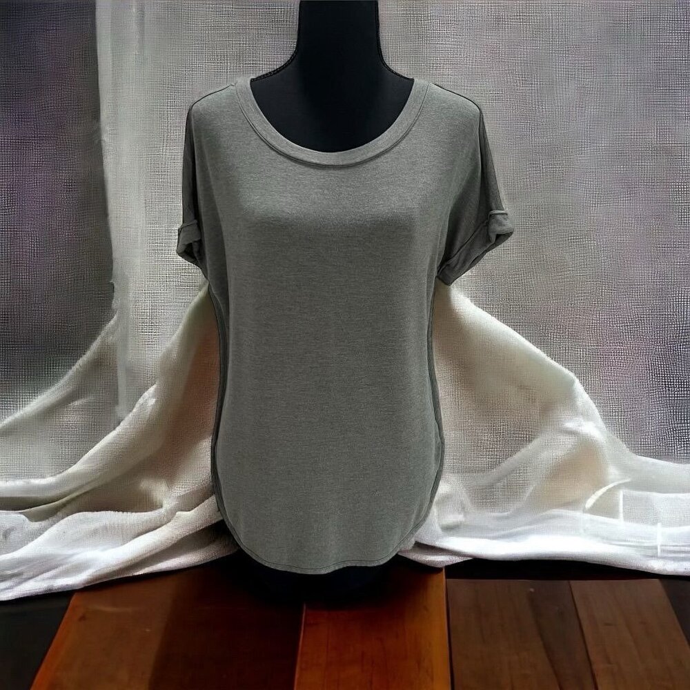 Matty M Women's Short Sleeve Round‎ Neck T-Shirt Casual Solid Top Khaki